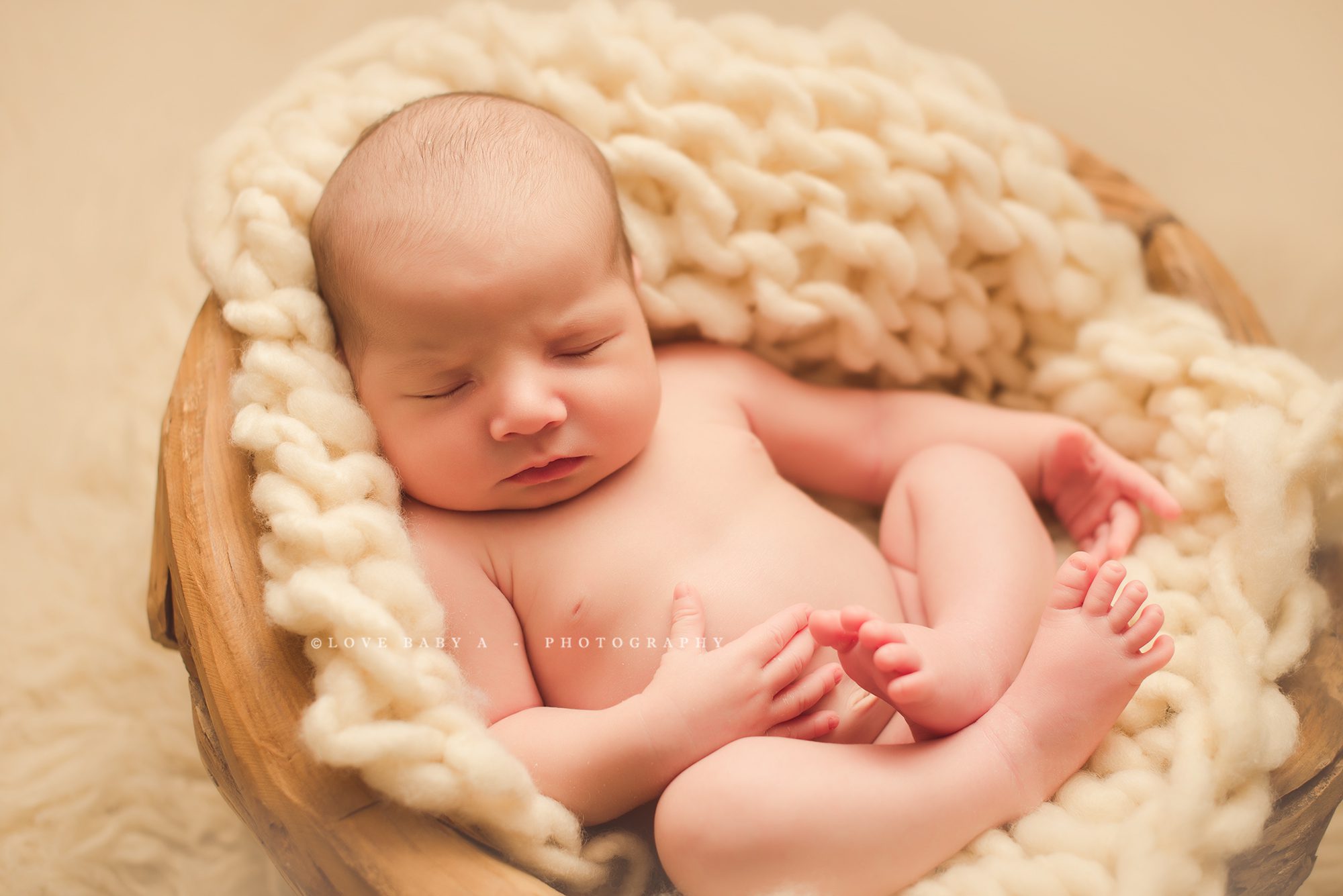 HOBOKEN NEWBORN PHOTOGRAPER